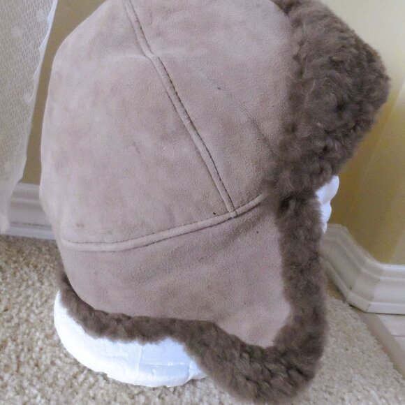 Shearling Sheepskin Winter Hat - Picture 1 of 6